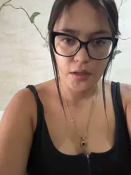 Snapshot of Karla-sexy01 chatting on December 2024 03:46:02 PM Karla-sexy01 online show from December 2024 03:46:02 PM