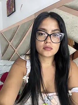 Snapshot of Karla-sexy01 chatting on September 2025 06:01:02 AM Karla-sexy01 online show from September 2025 06:01:02 AM