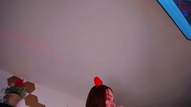 evy orange1 online show from February 2026 03:36:02 AM