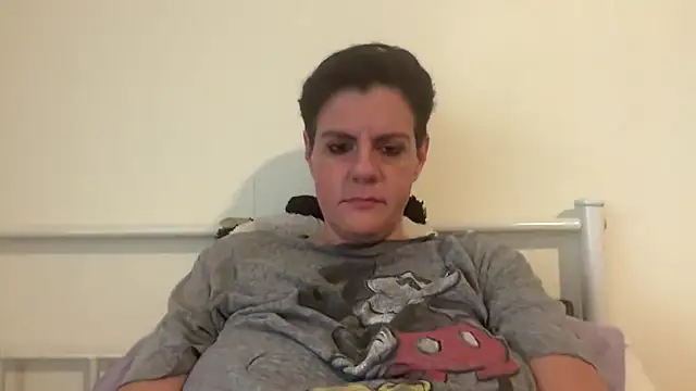 Jess4you0818 online show from October 2025 07:05:02 PM