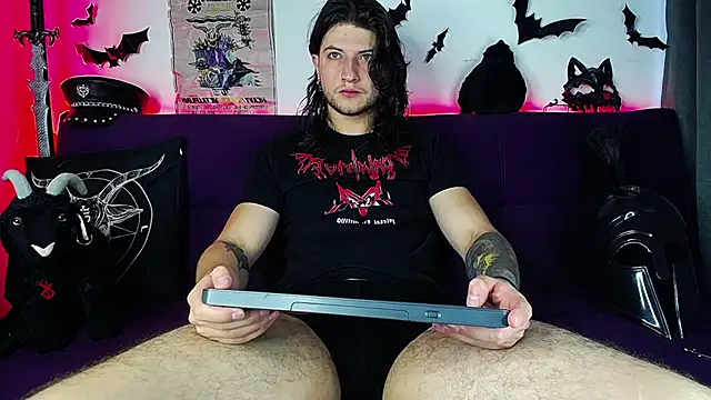 blckwolf 6 online show from December 2025 05:18:02 PM