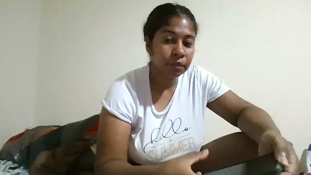 Ivon-09 online show from April 2026 02:36:02 PM