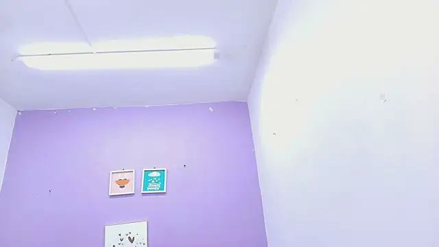 Snapshot of veronica_sinner_ chatting on March 2025 12:02:02 PM veronica sinner online show from March 2025 12:02:02 PM