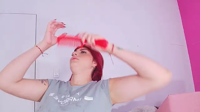 Snapshot of veronica_sinner_ chatting on October 2025 12:03:01 PM veronica sinner online show from October 2025 12:03:01 PM