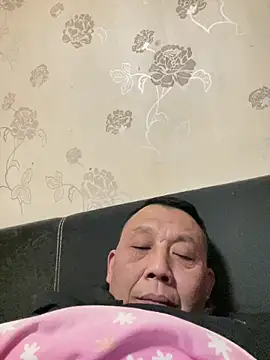 Snapshot of bcc0001 chatting on March 2025 07:32:01 PM bcc0001 online show from March 2025 07:32:01 PM