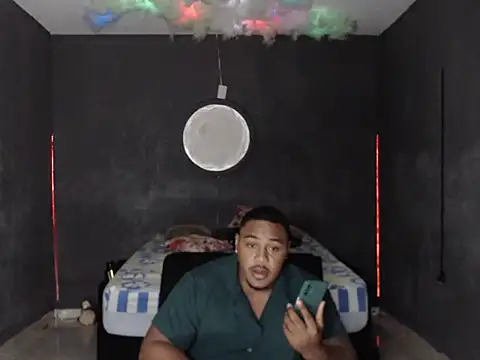 Snapshot of Danny_wolf chatting on January 2026 05:12:01 AM Danny wolf online show from January 2026 05:12:01 AM