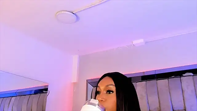 ChaynnaCooper online show from January 2025 02:57:01 PM