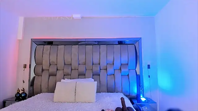 ChaynnaCooper online show from February 2025 12:06:02 PM