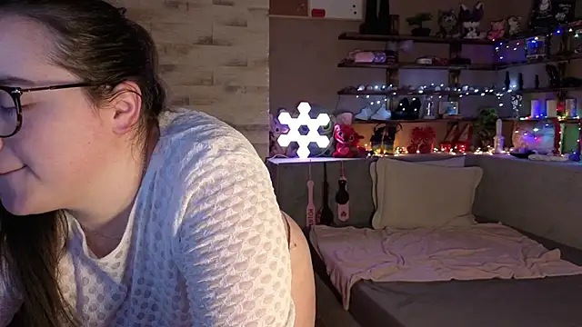 Kimberly-Caprice online show from January 2026 06:44:01 PM