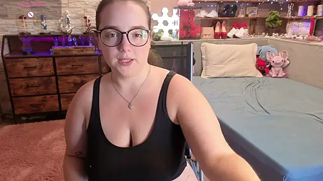 Snapshot of Kimberly-Caprice chatting on June 2026 09:11:02 AM Kimberly-Caprice online show from June 2026 09:11:02 AM