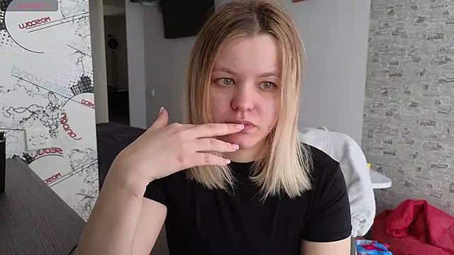 Milana15 online show from March 2025 10:26:01 AM