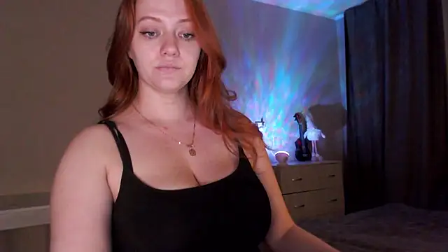 SarahSweetie online show from January 2025 05:38:01 PM