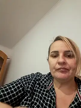 Malichkaanna30 online show from February 2025 01:01:01 PM