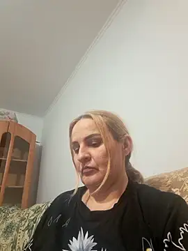 Snapshot of Malichkaanna30 chatting on February 2026 05:38:02 PM Malichkaanna30 online show from February 2026 05:38:02 PM