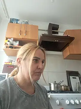 Snapshot of Malichkaanna30 chatting on February 2026 09:07:02 AM Malichkaanna30 online show from February 2026 09:07:02 AM