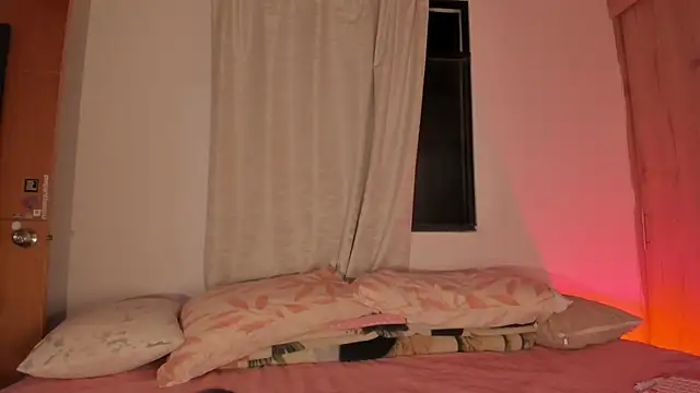 thecurvy girl online show from January 2026 12:15:02 AM