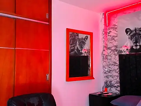 Snapshot of Aaron_Toy chatting on January 2026 08:25:02 PM Aaron Toy online show from January 2026 08:25:02 PM