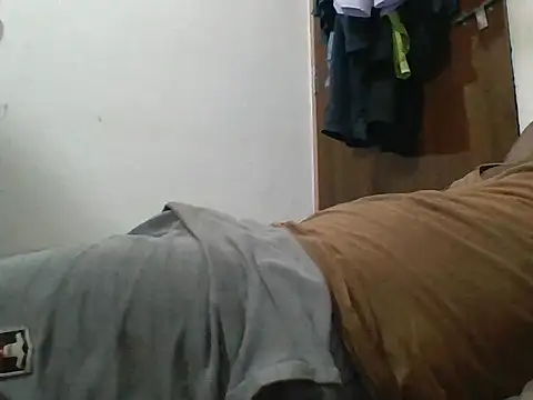 CuteyCouple online show from April 2026 06:35:01 PM