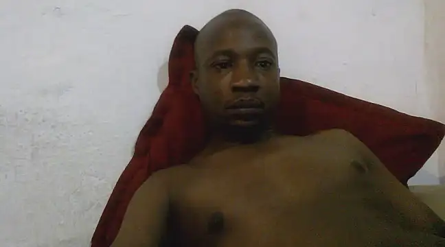 Snapshot of TheeRealShow chatting on January 2025 07:06:01 PM TheeRealShow online show from January 2025 07:06:01 PM