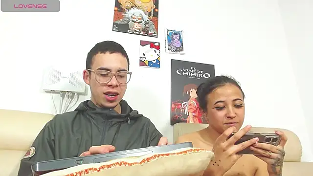 Snapshot of Hot_Teens69 chatting on March 2025 03:35:02 AM Hot Teens69 online show from March 2025 03:35:02 AM