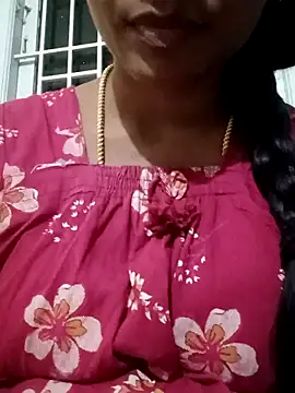 Snapshot of Ambika01 chatting on November 2025 01:20:01 PM Ambika01 online show from November 2025 01:20:01 PM