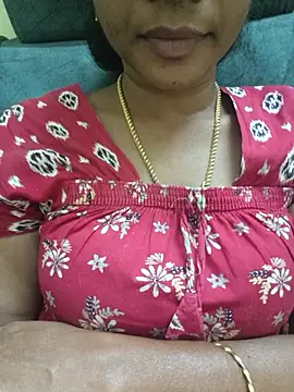 Snapshot of Ambika01 chatting on August 2026 03:05:01 PM Ambika01 online show from August 2026 03:05:01 PM