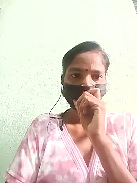 Snapshot of anusiya01 chatting on January 2025 03:37:01 AM anusiya01 online show from January 2025 03:37:01 AM