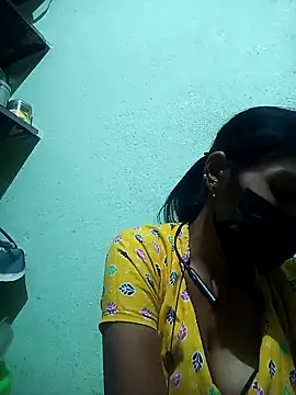 Snapshot of anusiya01 chatting on February 2025 06:05:02 PM anusiya01 online show from February 2025 06:05:02 PM