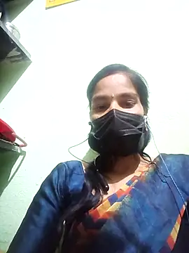 Snapshot of anusiya01 chatting on September 2025 06:32:02 PM anusiya01 online show from September 2025 06:32:02 PM