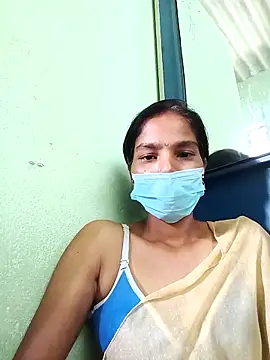 Snapshot of anusiya01 chatting on October 2025 04:10:02 AM anusiya01 online show from October 2025 04:10:02 AM