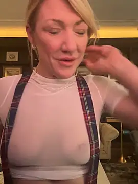 Snapshot of camdanz777 chatting on September 2025 05:06:01 PM camdanz777 online show from September 2025 05:06:01 PM