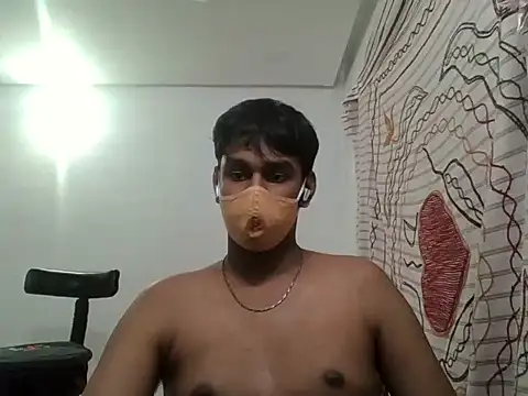 Snapshot of brownguy1234 chatting on December 2024 05:26:01 PM brownguy1234 online show from December 2024 05:26:01 PM