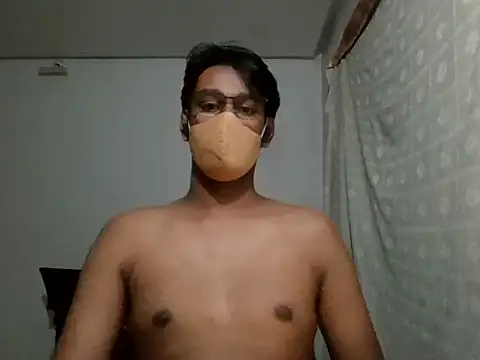 Snapshot of brownguy1234 chatting on February 2025 07:05:02 PM brownguy1234 online show from February 2025 07:05:02 PM