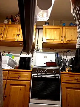 intx800 online show from October 2025 02:09:02 AM