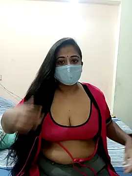 Snapshot of DIZZLING_DIVA chatting on December 2024 07:00:02 PM DIZZLING DIVA online show from December 2024 07:00:02 PM