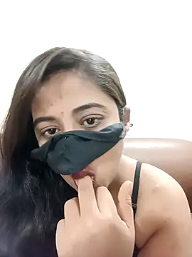 Snapshot of DIZZLING_DIVA chatting on January 2025 05:00:02 PM DIZZLING DIVA online show from January 2025 05:00:02 PM