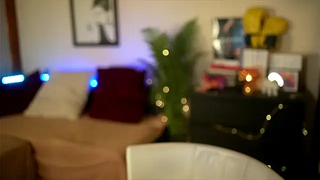 Bellis Perenis online show from March 2026 05:39:01 PM