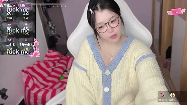 xiSSts online show from March 2025 06:13:02 AM