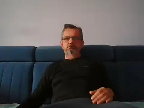 Snapshot of axecoman60 chatting on February 2025 06:51:01 AM axecoman60 online show from February 2025 06:51:01 AM