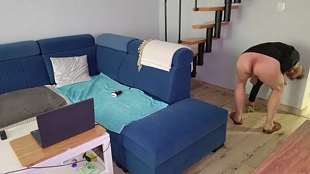 Snapshot of axecoman60 chatting on March 2025 10:51:01 AM axecoman60 online show from March 2025 10:51:01 AM