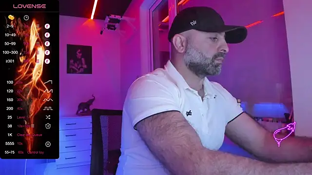 MAGABEAR077 online show from April 2026 08:18:01 PM