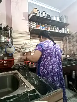 Kavya kapoor online show from October 2025 02:57:02 AM