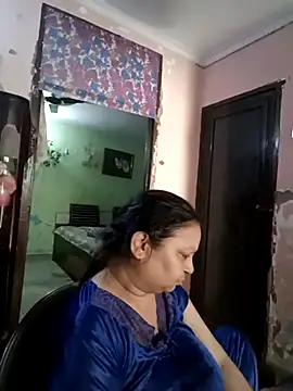 Snapshot of Kavya_kapoor chatting on May 2026 04:07:01 AM Kavya kapoor online show from May 2026 04:07:01 AM
