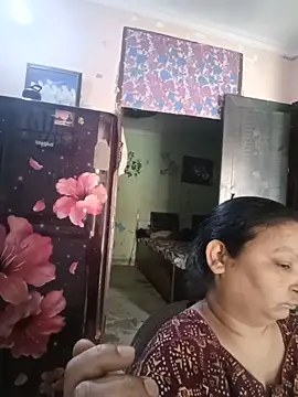Snapshot of Kavya_kapoor chatting on May 2026 02:42:02 AM Kavya kapoor online show from May 2026 02:42:02 AM