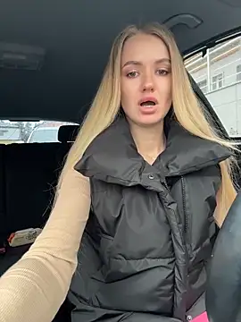 Devill Angel  online show from April 2026 06:09:01 AM