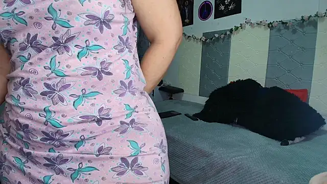 scarlett  morgan online show from March 2026 02:13:01 PM