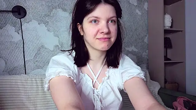 Baby Evalena online show from April 2026 04:56:01 AM