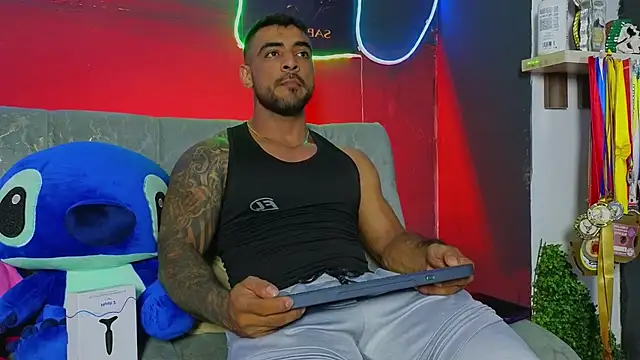 ERIC HARRISON online show from February 2026 01:47:02 AM