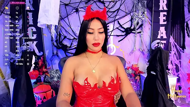 EmilyLeah  online show from October 2025 02:13:01 PM