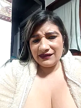 Hannahcandyy online show from December 2025 03:57:01 AM